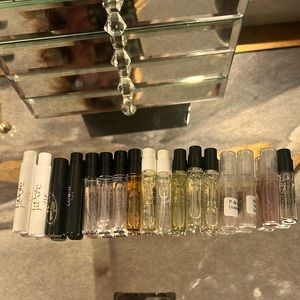 Designer fragrances sample bundle